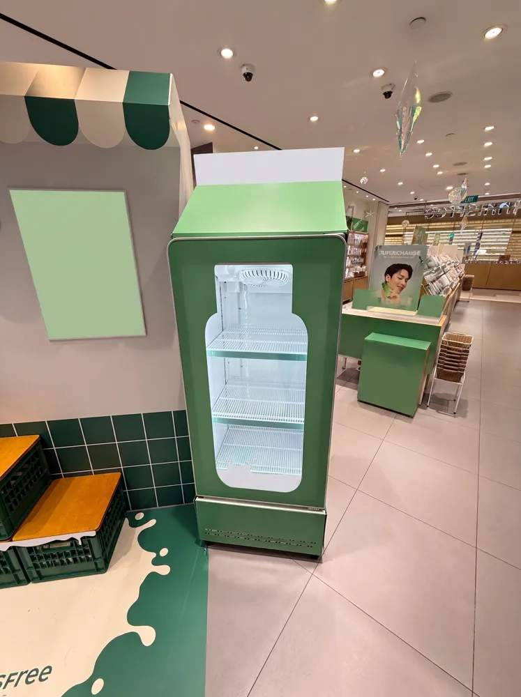 Fridge & Chiller Rental for Roadshows and Pop-Up Stores in Singapore: What Agencies and Retailers Should Plan For