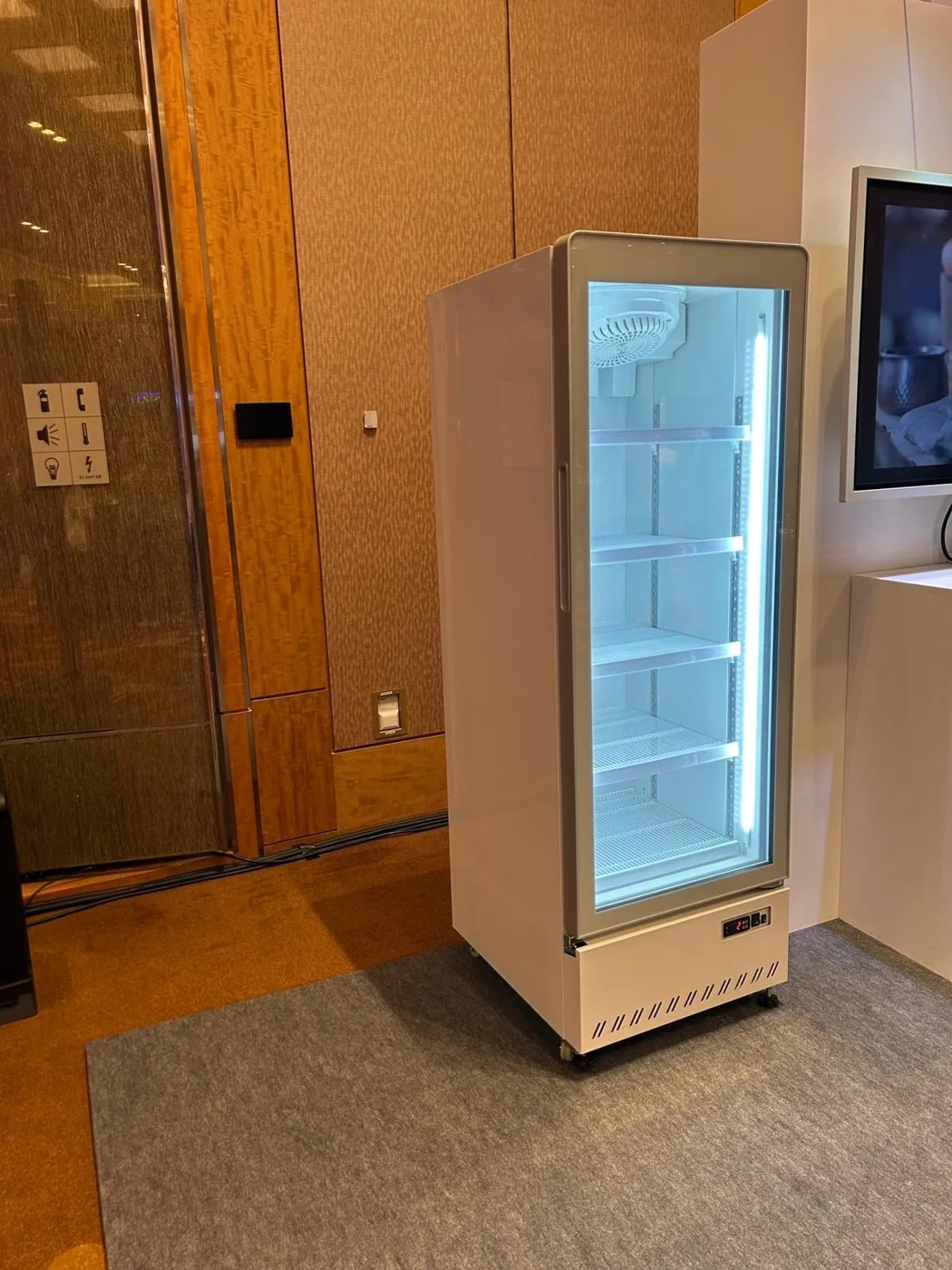 Fridge & Chiller Rental at Marina Bay Sands: A Logistics Guide for Event Teams