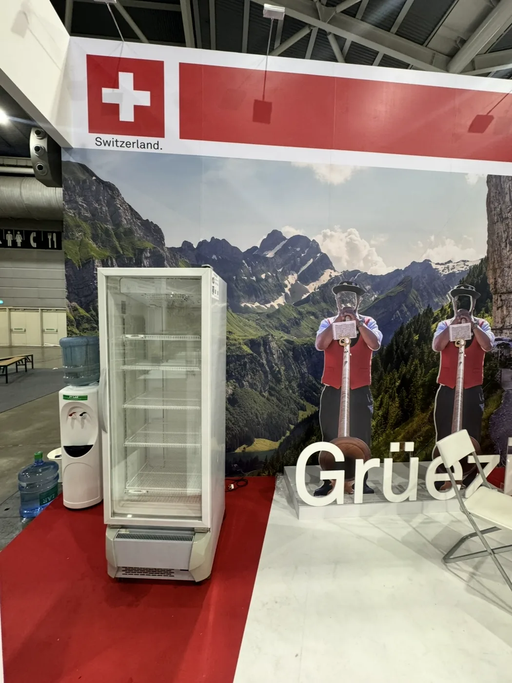 AANRS drink chiller rental Singapore, Panasonic 330L Glass Display 1 Door Drink Chiller, in use at a real Singapore event