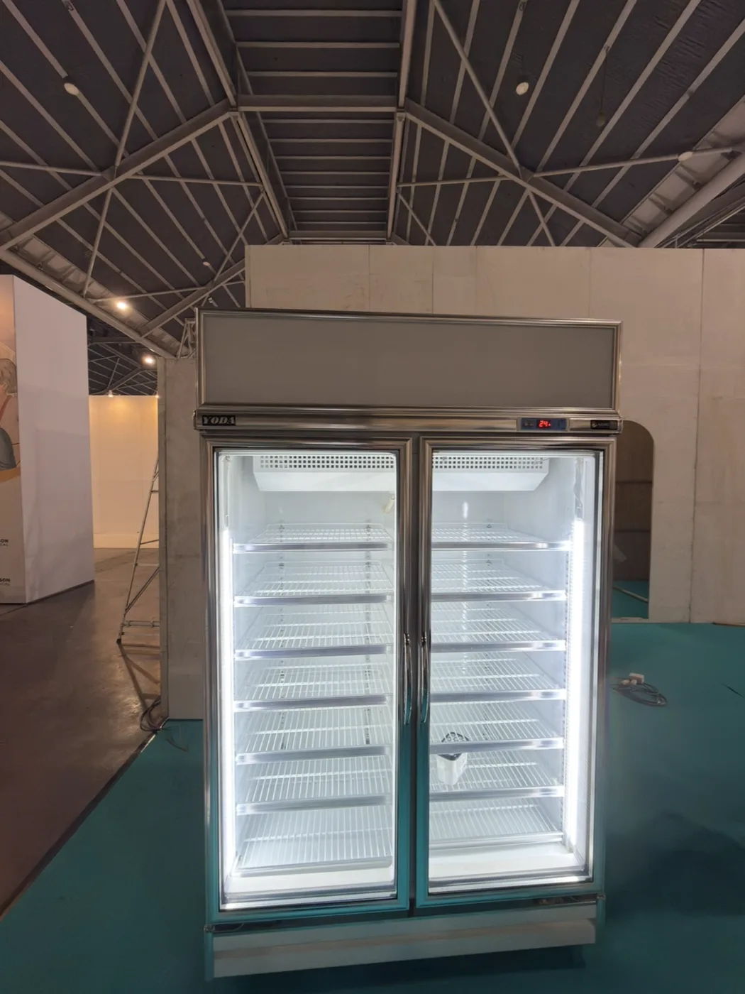 YUDA 970L Glass Display 2 Door Drink Chiller in use at a real event