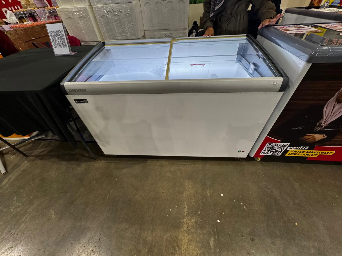 420L Glass Display Chest Freezer in use at a real event