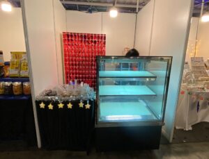 High-Performance Cake Chiller with Large Internal Space - AANRS Singapore