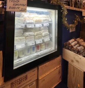 Elevate Your Dessert Display with our Rental Solutions
